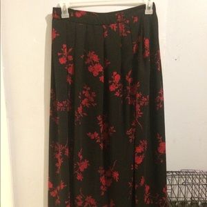Calf length “vintage” skirt
